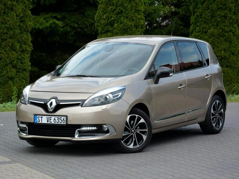 Renault Scenic 1.2Tce Lift Bose Kamera Navi R-Link Xenon Ledy pół-Skóry 2xParktr. III (2009-2016)