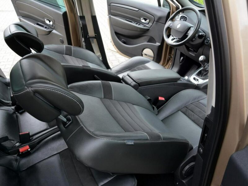 Renault Scenic 1.2Tce Lift Bose Kamera Navi R-Link Xenon Ledy pół-Skóry 2xParktr. III (2009-2016)