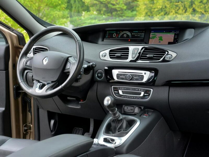 Renault Scenic 1.2Tce Lift Bose Kamera Navi R-Link Xenon Ledy pół-Skóry 2xParktr. III (2009-2016)