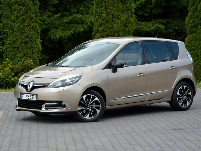 Renault Scenic 1.2Tce Lift Bose Kamera Navi R-Link Xenon Ledy pół-Skóry 2xParktr. III (2009-2016)