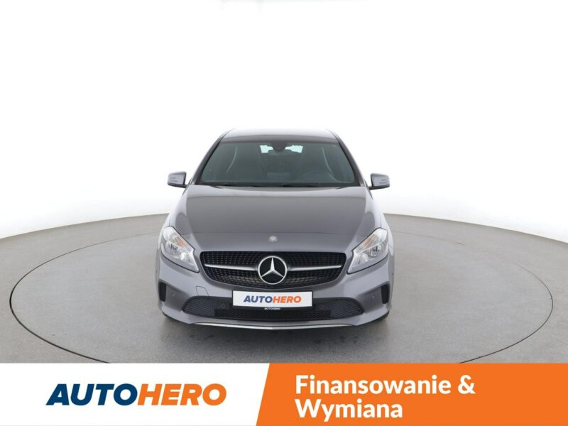 Mercedes A 180 klima czujnki parkowania grzane sportowe fotele W176 (2012-)