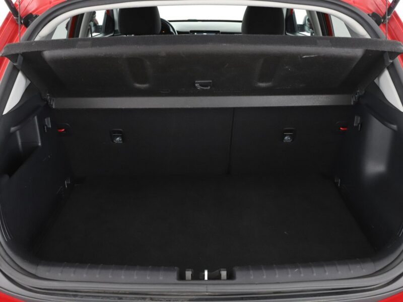 Kia Stonic PDC grzane fotele klima auto navi bluetooth