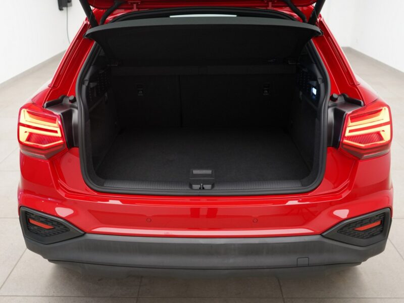 Audi Q2 35TFSI Stronic Sline AudiLed Ambiente Kamera