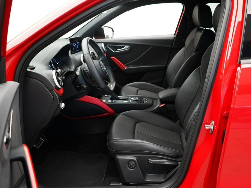 Audi Q2 35TFSI Stronic Sline AudiLed Ambiente Kamera
