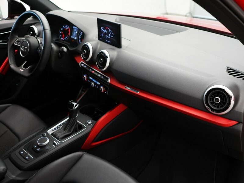 Audi Q2 35TFSI Stronic Sline AudiLed Ambiente Kamera