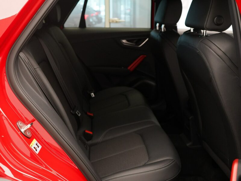 Audi Q2 35TFSI Stronic Sline AudiLed Ambiente Kamera