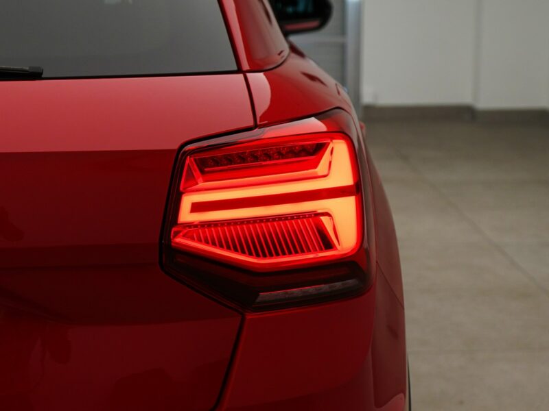 Audi Q2 35TFSI Stronic Sline AudiLed Ambiente Kamera