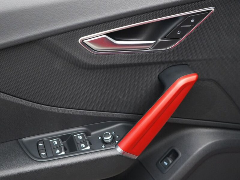 Audi Q2 35TFSI Stronic Sline AudiLed Ambiente Kamera