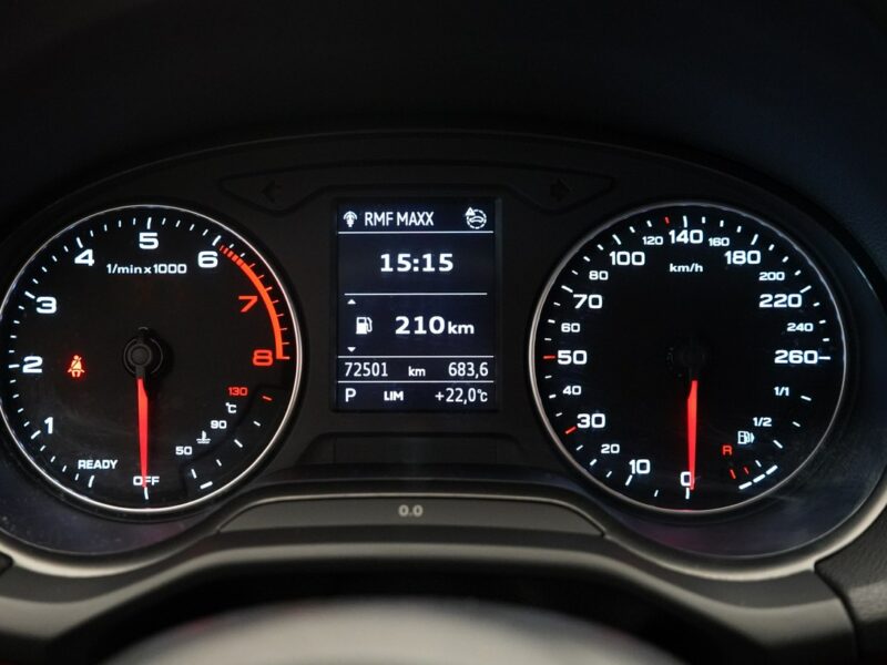 Audi Q2 35TFSI Stronic Sline AudiLed Ambiente Kamera