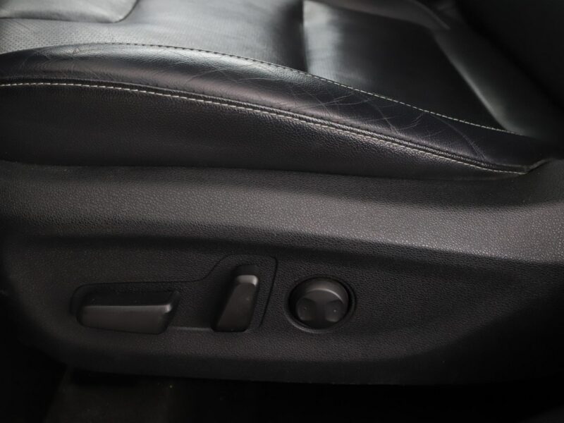 Kia Niro skóra navi kamera i czujniki parkowania szyberdach