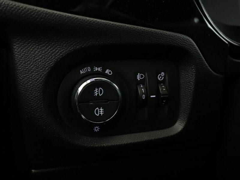 Opel Corsa GS line, kamera cofania, cyforwe zegary, Aut. klima, Bluetooth F (2019-)