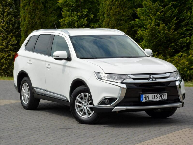 Mitsubishi Outlander 2.0(150KM) Lift 98 tys przebieg Ledy Kamera Alu Grzane fotele ASO III (2012-)