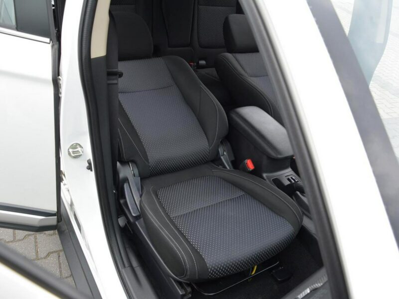 Mitsubishi Outlander 2.0(150KM) Lift 98 tys przebieg Ledy Kamera Alu Grzane fotele ASO III (2012-)