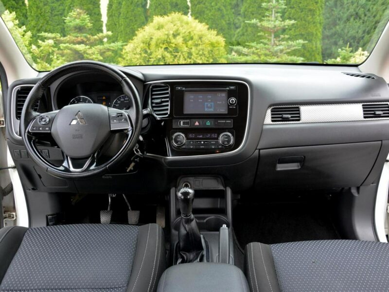 Mitsubishi Outlander 2.0(150KM) Lift 98 tys przebieg Ledy Kamera Alu Grzane fotele ASO III (2012-)