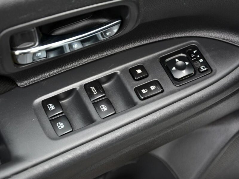 Mitsubishi Outlander 2.0(150KM) Lift 98 tys przebieg Ledy Kamera Alu Grzane fotele ASO III (2012-)