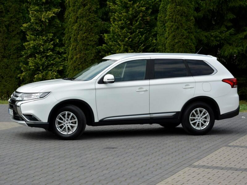 Mitsubishi Outlander 2.0(150KM) Lift 98 tys przebieg Ledy Kamera Alu Grzane fotele ASO III (2012-)