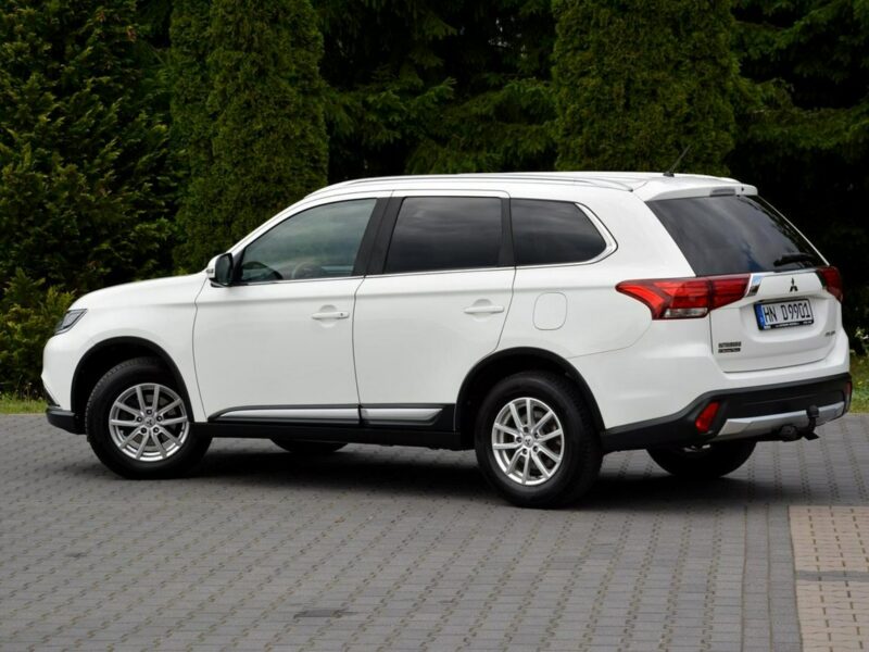 Mitsubishi Outlander 2.0(150KM) Lift 98 tys przebieg Ledy Kamera Alu Grzane fotele ASO III (2012-)