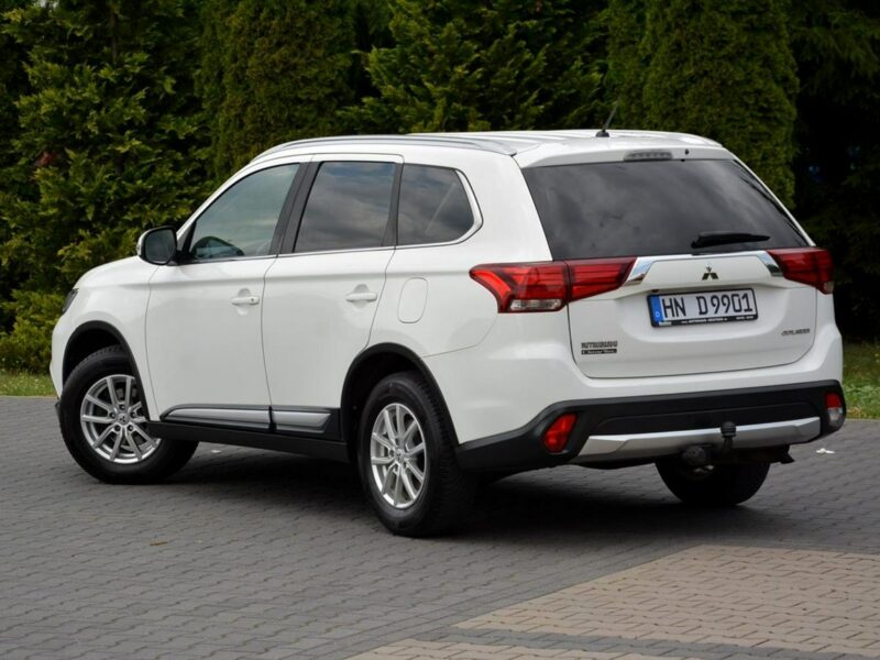 Mitsubishi Outlander 2.0(150KM) Lift 98 tys przebieg Ledy Kamera Alu Grzane fotele ASO III (2012-)
