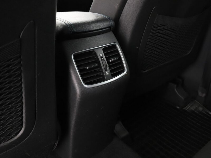 Hyundai Tucson PDC grzane fotele navi bluetooth hak III (2015-2020)
