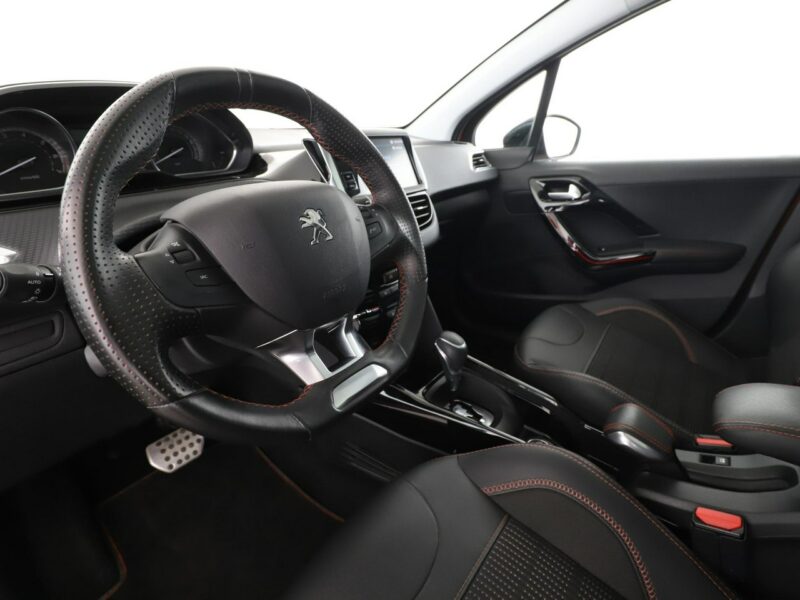 Peugeot 2008 GT-Line automat panorama navi PDC-kamera półskóra tempomat I (2013-2019)