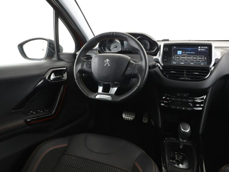 Peugeot 2008 GT-Line automat panorama navi PDC-kamera półskóra tempomat I (2013-2019)