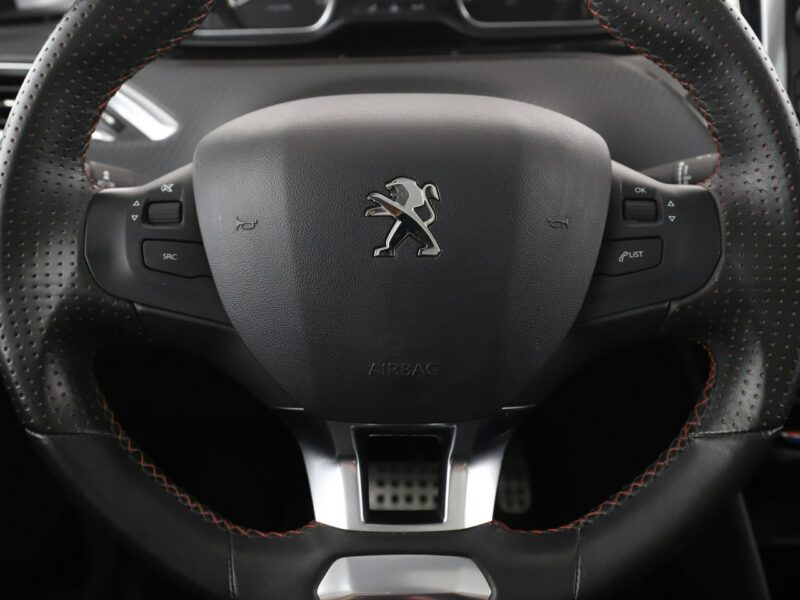 Peugeot 2008 GT-Line automat panorama navi PDC-kamera półskóra tempomat I (2013-2019)