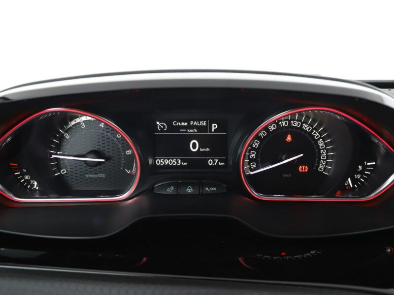 Peugeot 2008 GT-Line automat panorama navi PDC-kamera półskóra tempomat I (2013-2019)