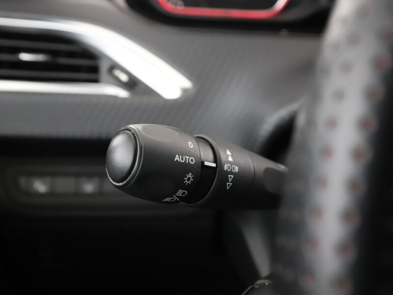 Peugeot 2008 GT-Line automat panorama navi PDC-kamera półskóra tempomat I (2013-2019)