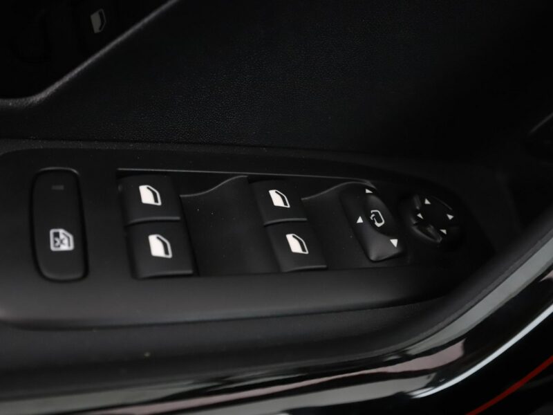 Peugeot 2008 GT-Line automat panorama navi PDC-kamera półskóra tempomat I (2013-2019)