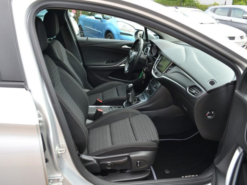 Opel Astra *Klimatyzacja*Serwis*Zadbany*Zarejestrowany J (2009-2019)
