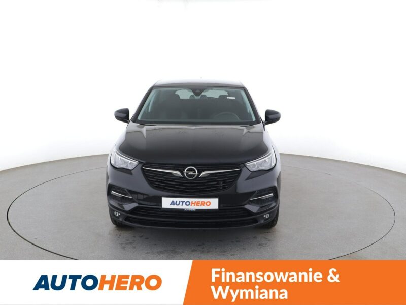 Opel Grandland X Lounge automat panorama grzane fotele+kier. PDC navi półskóra tempomat