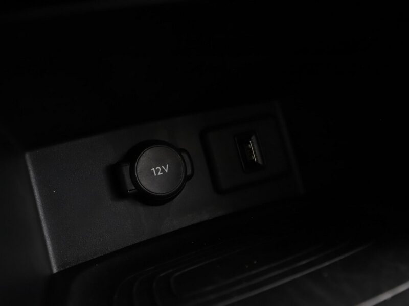 Opel Grandland X Lounge automat panorama grzane fotele+kier. PDC navi półskóra tempomat