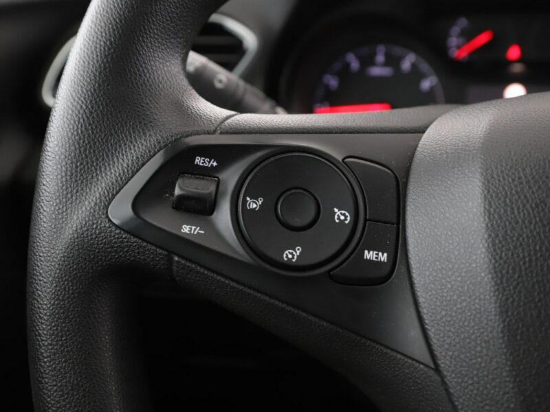 Opel Grandland X Lounge automat panorama grzane fotele+kier. PDC navi półskóra tempomat