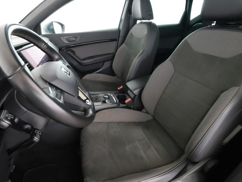 Seat Ateca Xcellence automat panorama climatronic ACC virtual navi kamera360 alca