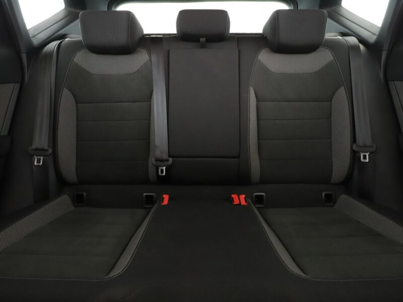 Seat Ateca Xcellence automat panorama climatronic ACC virtual navi kamera360 alca