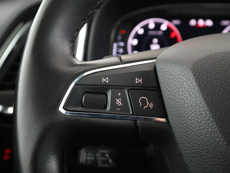 Seat Ateca Xcellence automat panorama climatronic ACC virtual navi kamera360 alca
