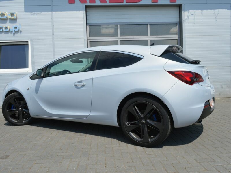Opel Astra GTC 1.4i 140kM 100% bezwypadkowy Serwis Bi-Xenon LED Navi 172tys.km. J (2009-2019)