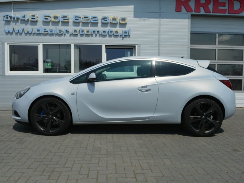 Opel Astra GTC 1.4i 140kM 100% bezwypadkowy Serwis Bi-Xenon LED Navi 172tys.km. J (2009-2019)
