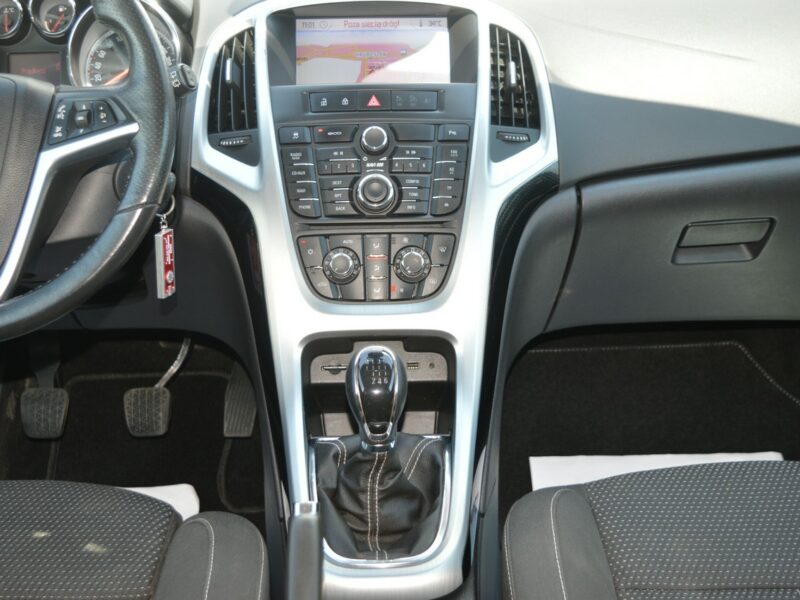 Opel Astra GTC 1.4i 140kM 100% bezwypadkowy Serwis Bi-Xenon LED Navi 172tys.km. J (2009-2019)