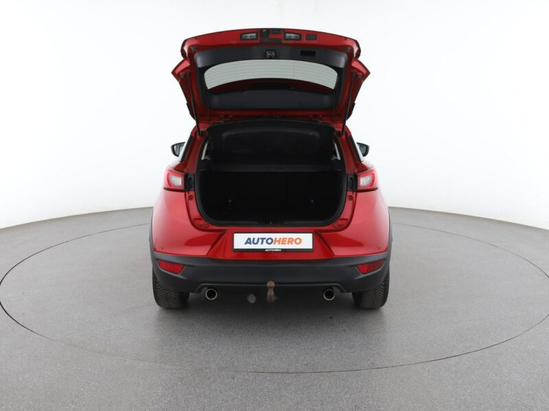 Mazda CX-3 Navi, Aut.klima, hak, podg.fotele, bluetooth