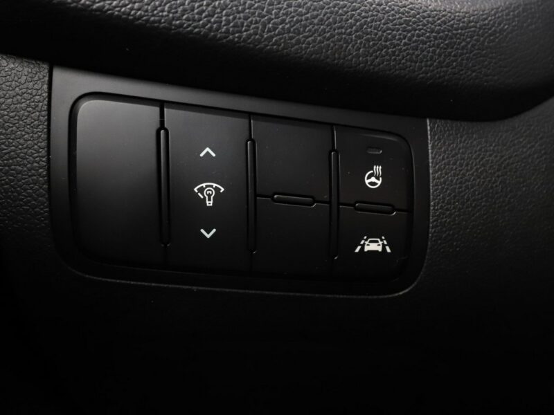 Kia Cee'd GT alcantara panorama 204KM navi grzane fotele PDC xenon II (2012-)