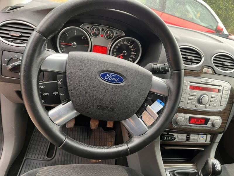 Ford Focus 1.6 klima Alu Grzana szyba Bez Rdzy KS Serw Stan BDB BEzwypadk Opłacon Mk2 (2004-2011)