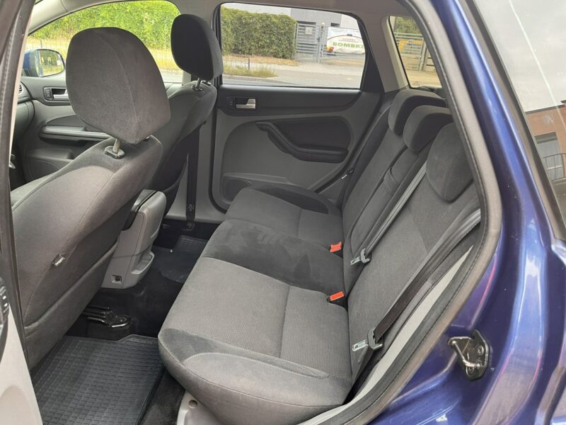 Ford Focus 1.6 klima Alu Grzana szyba Bez Rdzy KS Serw Stan BDB BEzwypadk Opłacon Mk2 (2004-2011)