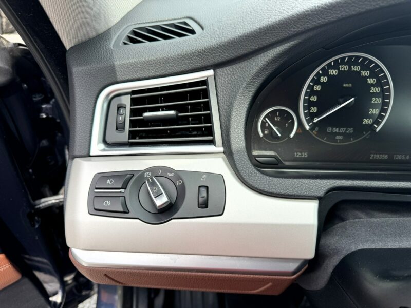BMW 5GT xDrive ,Bezwypadkowy, Kamera, Dociągi drzwi, Podgrzewane fotele, LED
