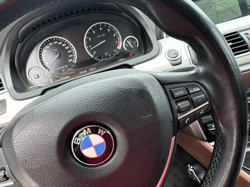 BMW 5GT xDrive ,Bezwypadkowy, Kamera, Dociągi drzwi, Podgrzewane fotele, LED