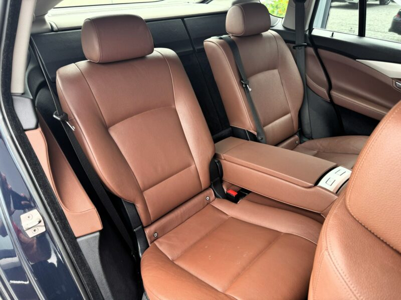 BMW 5GT xDrive ,Bezwypadkowy, Kamera, Dociągi drzwi, Podgrzewane fotele, LED