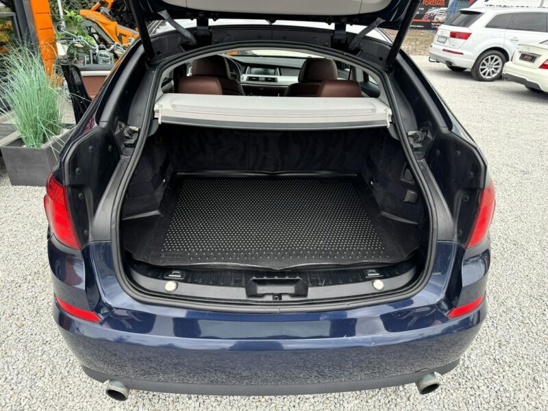 BMW 5GT xDrive ,Bezwypadkowy, Kamera, Dociągi drzwi, Podgrzewane fotele, LED