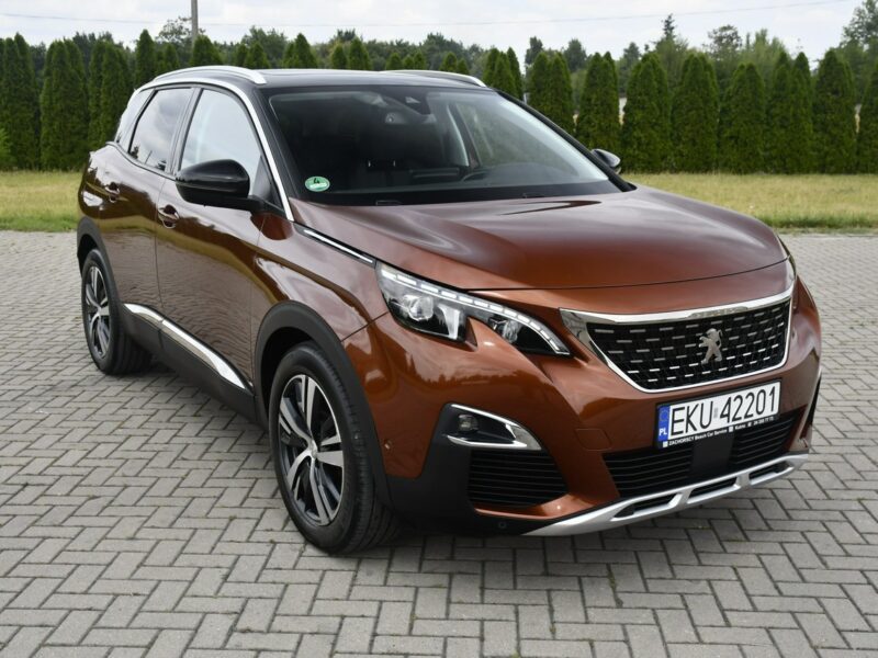 Peugeot 3008 1,2Turbo GT-Line.Ledy.Bi-Xenon.Panorama Dach.Klimatr 2 str. Kamera Cof II (2016-)