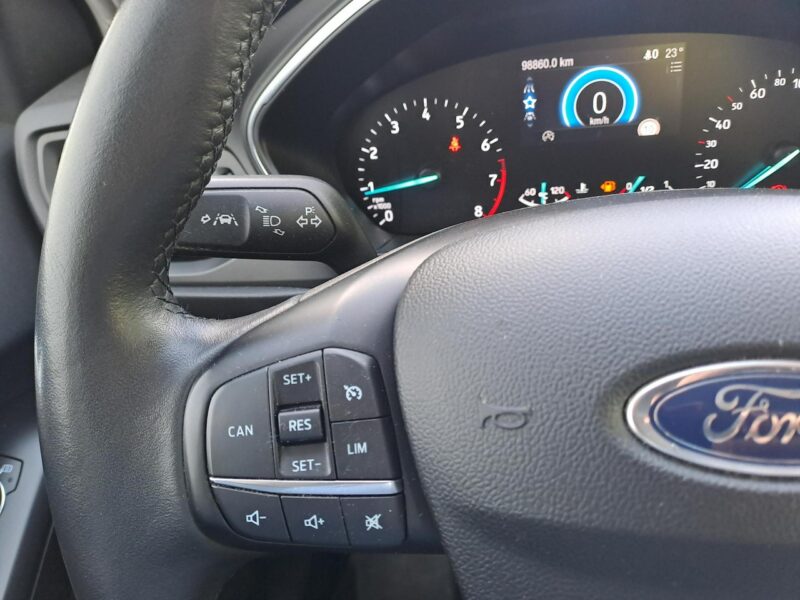 Ford Focus 1,0EcoBoost 125KM Titanium gwarancja KU44471 Mk4 (2018-)