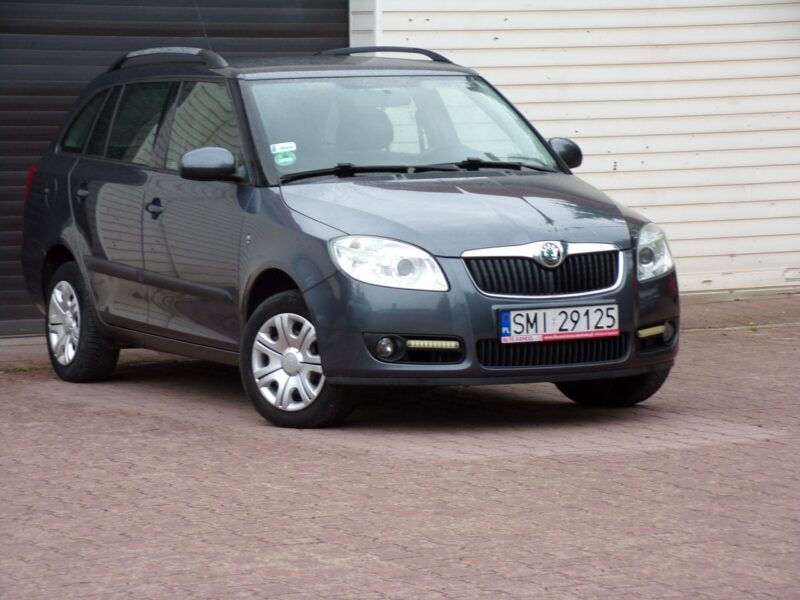 Škoda Fabia Kamera cofania /Klimatyzacja /1,2 /mpi /2010r II (2007-2014)